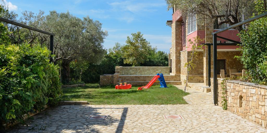 Maria Elena Villas Neos Marmaras Rom bilde